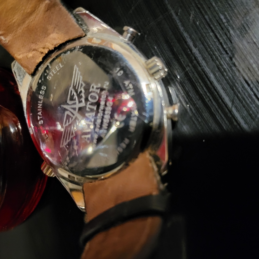 Aviator Chronograph Watch, Model Number AVW5839G4, 6 x Hands Dial, Leath… - Picture 3 of 9